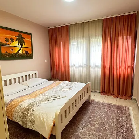 Pazari I Ri: Cozy Apartment Tirana