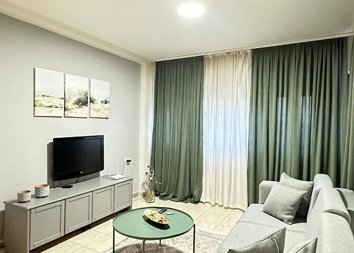 Pazari I Ri: Cozy *